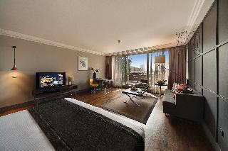 Sofa Hotel Autograph Collection