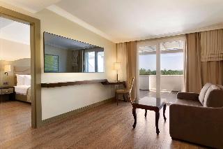 Hotel Ramada Resort by  Kazdaglari Thermal and Spa