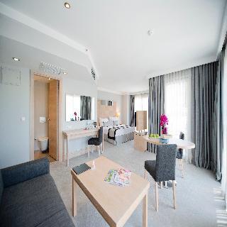 Hotel Ramada Resort by Wyndham Bodrum