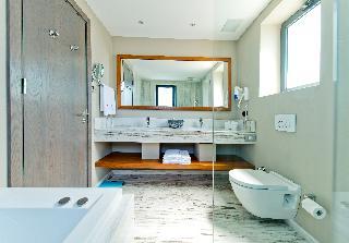 Hotel Ramada Resort by Wyndham Bodrum