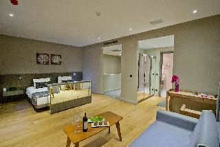 Hotel Ramada Resort by Wyndham Bodrum