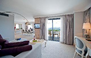Hotel Ramada Resort by Wyndham Bodrum