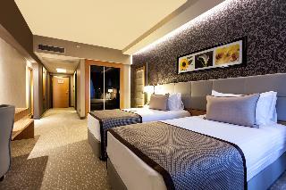 Гостиница Ramada Plaza by Wyndham Izmit