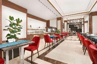 Гостиница Ramada by Wyndham Beylikduzu