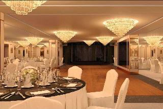 Гостиница Ramada by Wyndham Beylikduzu