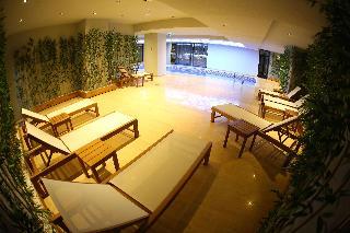 Гостиница Tryp By Wyndham Istanbul Sancaktepe