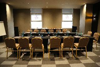 Гостиница Tryp By Wyndham Istanbul Sancaktepe