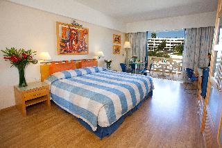 Гостиница St Raphael Resort