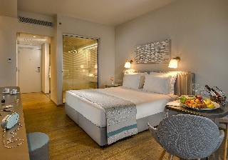 Гостиница St Raphael Resort