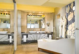 Гостиница St Raphael Resort