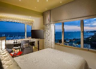 Гостиница St Raphael Resort