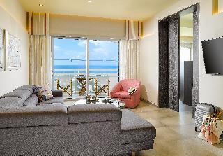 Гостиница St Raphael Resort