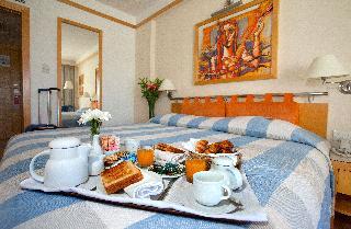 Гостиница St Raphael Resort