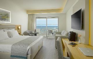 Гостиница St Raphael Resort