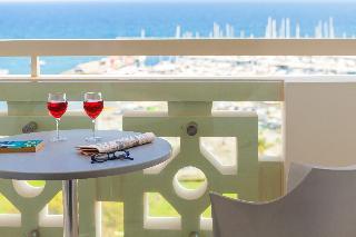 Гостиница St Raphael Resort