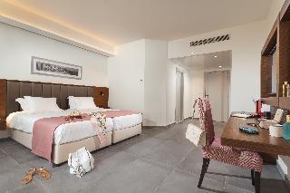 Гостиница St Raphael Resort