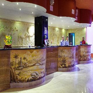 Hotel The Three Corners Happy Life Beach Resort