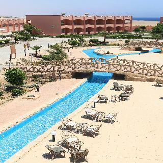 Hotel The Three Corners Happy Life Beach Resort