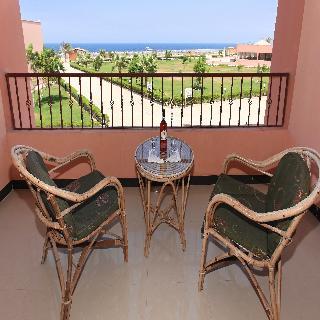 Hotel The Three Corners Happy Life Beach Resort