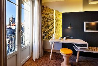 Гостиница Swiss Wine Hotel & Bar By Fassbind