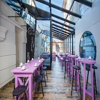 Гостиница Swiss Wine Hotel & Bar By Fassbind