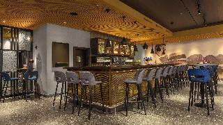 Гостиница Four Points By Sheraton Sihlcity
