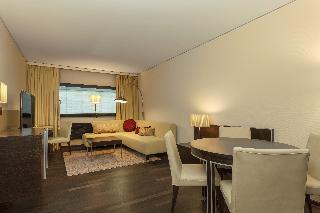 Гостиница Four Points By Sheraton Sihlcity