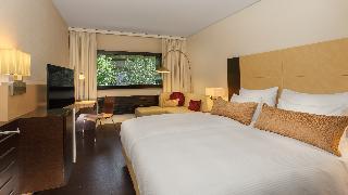 Гостиница Four Points By Sheraton Sihlcity