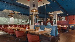 Гостиница Four Points By Sheraton Sihlcity