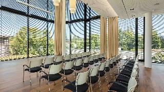 Гостиница Four Points By Sheraton Sihlcity