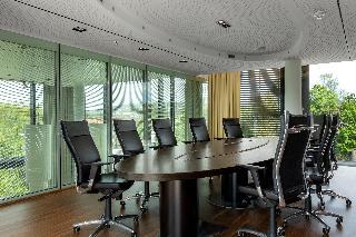 Гостиница Four Points By Sheraton Sihlcity