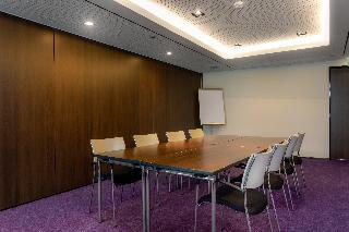 Гостиница Four Points By Sheraton Sihlcity