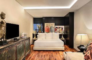 Hotel Claris and Spa