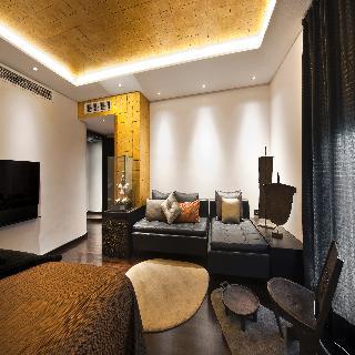 Hotel Claris and Spa