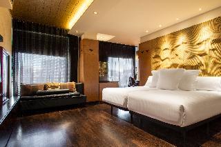 Hotel Claris and Spa