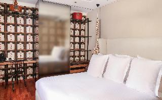 Hotel Claris and Spa