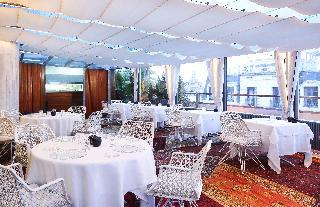 Hotel Claris and Spa