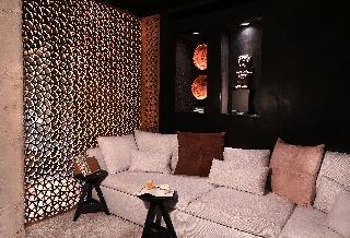 Hotel Claris and Spa
