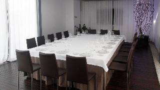 Hotel Claris and Spa