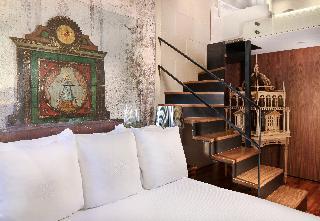 Hotel Claris and Spa