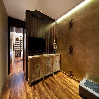 Hotel Claris and Spa