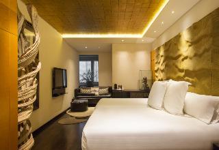Hotel Claris and Spa