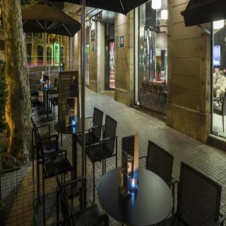 Hotel Catalonia Eixample 1864