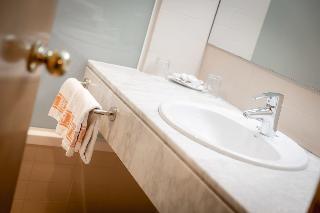 Гостиница Aparthotel Bertran