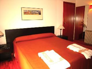 Гостиница Aparthotel Bertran
