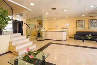 Гостиница Aparthotel Bertran