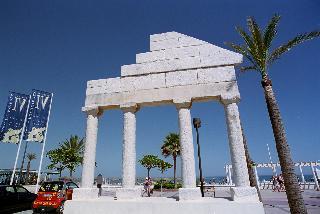 Гостиница PYR Fuengirola
