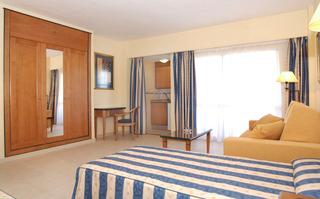 Гостиница PYR Fuengirola