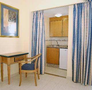 Гостиница PYR Fuengirola