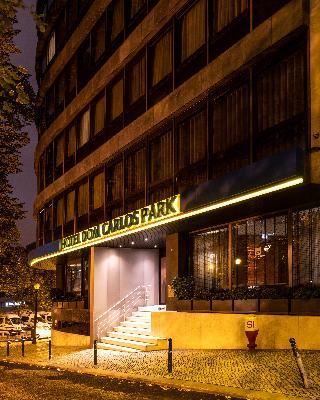 Гостиница Dom Carlos Park
